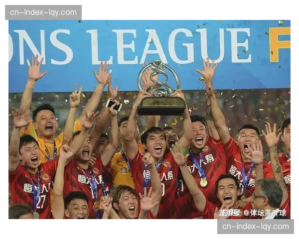 “ONE冠军赛官宣：斯坦普与张汇雯的冠军二番战将于新加坡举行”